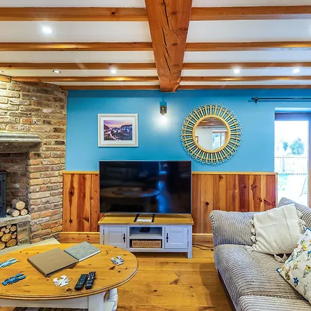 Holiday home Seaton - Uk31990