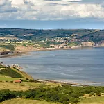 Seaton - Uk31990 * Staithes